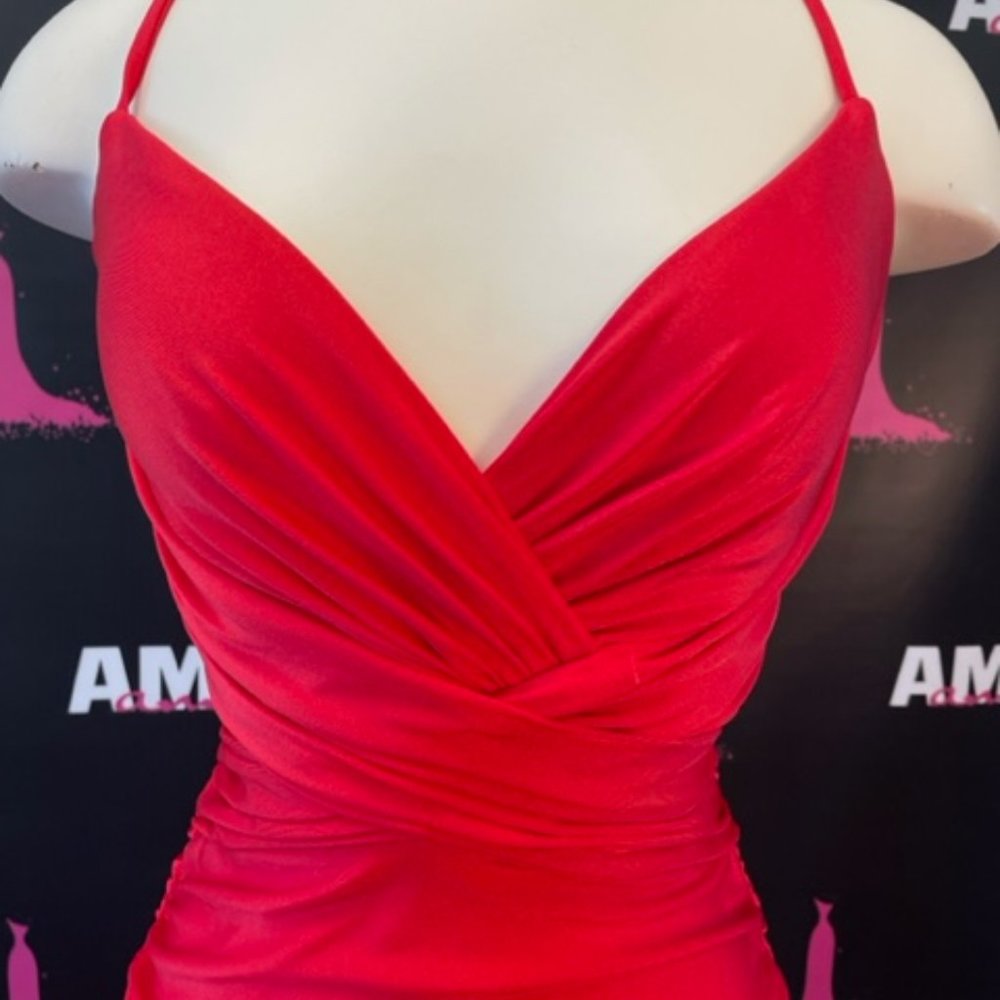 La Femme #30522 Red Size:6 NWT